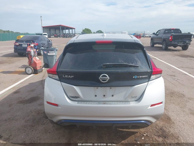 Nissan LEAF SV 2018 1N4AZ1CP7JC305588 Image 16