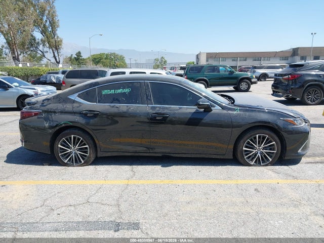 Lexus ES 300H 2024 58ADA1C10RU042316 Image 13