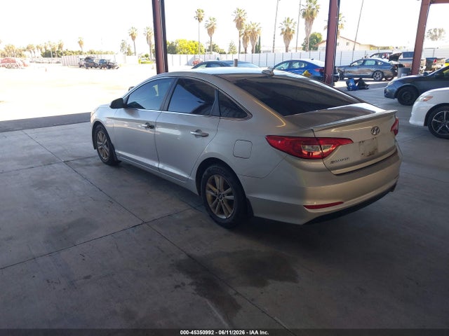 5NPE24AF2FH187926 Hyundai SONATA SE