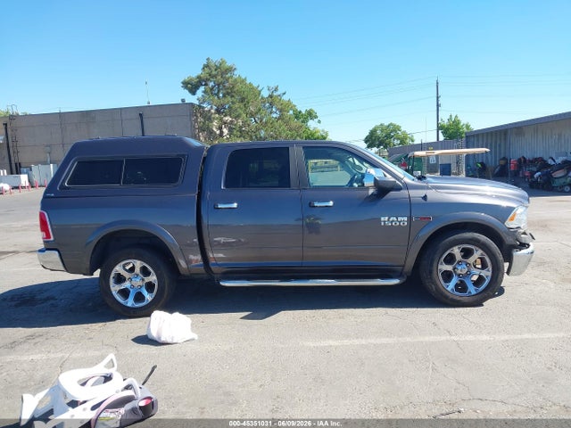 1C6RR7NM5JS352392 RAM 1500 Laramie 4x4 5&#039;7 Box