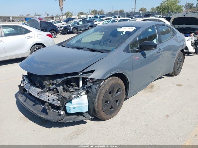 Toyota Prius Le 2025 JTDACAAU4S3056494 Image 2