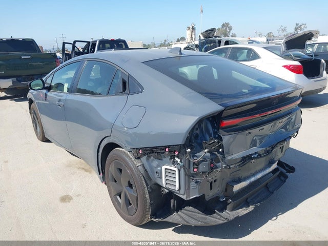 Toyota Prius Le 2025 JTDACAAU4S3056494 Image 3