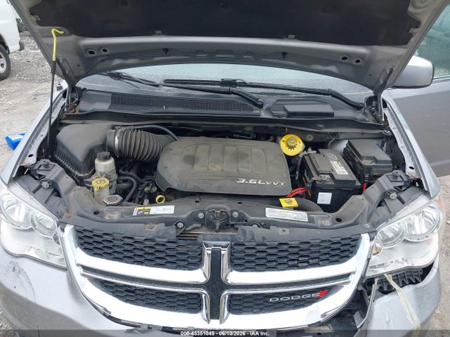 Продаж на аукціоні авто 2018 Dodge Grand Caravan Sxt, vin: 2C4RDGCG7JR325751, номер лоту: 45351045