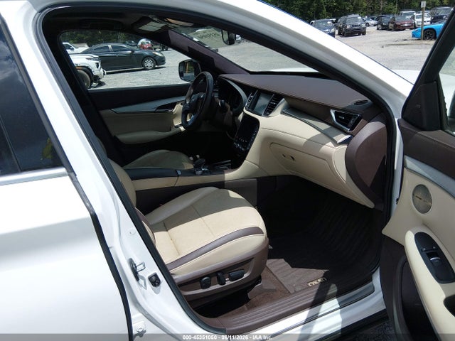 Продажа на аукционе авто 2019 Infiniti Qx50 Essential, vin: 3PCAJ5M17KF124451, номер лота: 45351050
