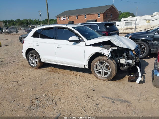 45351076 :رقم المزاد ، WA1ANAFY1J2177858 vin ، 2018 Audi Q5 2.0t Premium/2.0t Tech Premium مزاد بيع