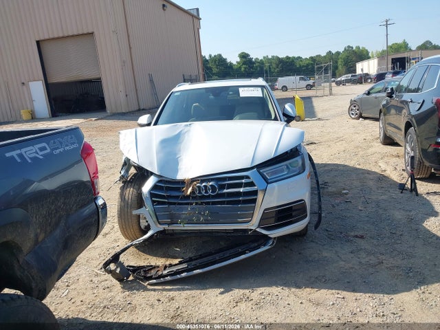 Продаж на аукціоні авто 2018 Audi Q5 2.0t Premium/2.0t Tech Premium, vin: WA1ANAFY1J2177858, номер лоту: 45351076