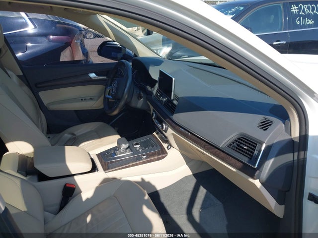 Продаж на аукціоні авто 2018 Audi Q5 2.0t Premium/2.0t Tech Premium, vin: WA1ANAFY1J2177858, номер лоту: 45351076