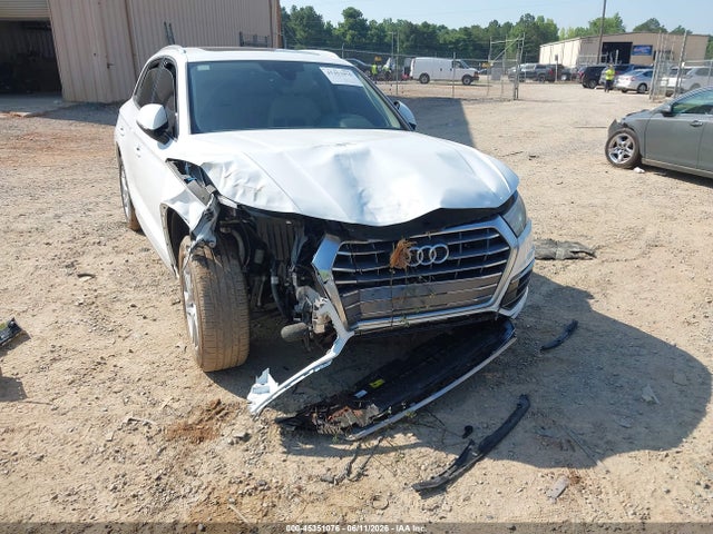 Продаж на аукціоні авто 2018 Audi Q5 2.0t Premium/2.0t Tech Premium, vin: WA1ANAFY1J2177858, номер лоту: 45351076