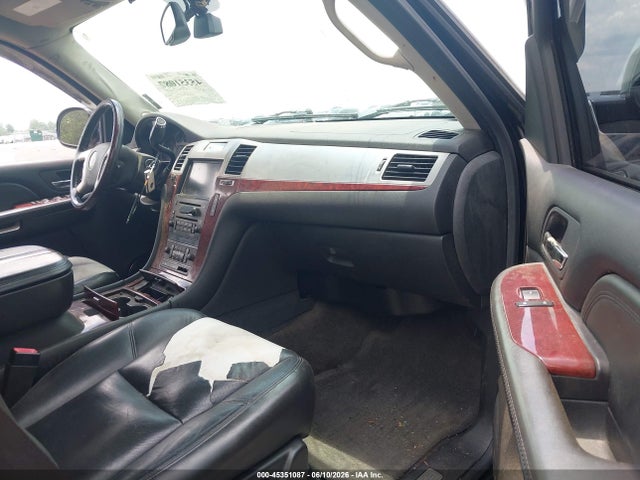 Продажа на аукционе авто 2008 Cadillac Escalade Standard, vin: 1GYFK63808R125137, номер лота: 45351087