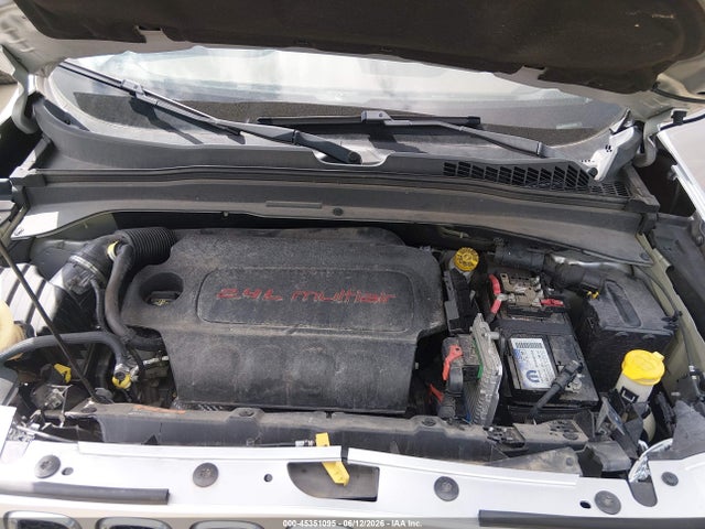 2016 Jeep Renegade Limited მანქანა იყიდება აუქციონზე, vin: ZACCJADT2GPE12090, აუქციონის ნომერი: 45351095