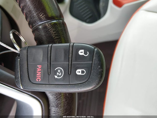 2016 Jeep Renegade Limited მანქანა იყიდება აუქციონზე, vin: ZACCJADT2GPE12090, აუქციონის ნომერი: 45351095