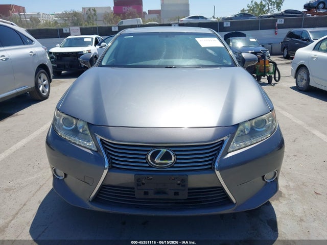 45351116 :رقم المزاد ، JTHBK1GGXF2208233 vin ، 2015 Lexus Es 350 مزاد بيع