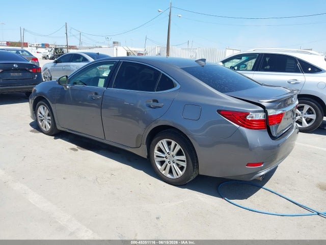 45351116 :رقم المزاد ، JTHBK1GGXF2208233 vin ، 2015 Lexus Es 350 مزاد بيع