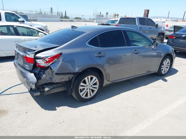 45351116 :رقم المزاد ، JTHBK1GGXF2208233 vin ، 2015 Lexus Es 350 مزاد بيع