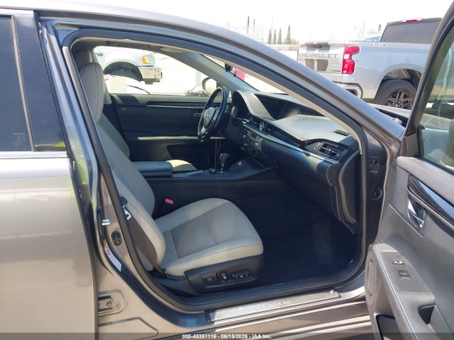 45351116 :رقم المزاد ، JTHBK1GGXF2208233 vin ، 2015 Lexus Es 350 مزاد بيع