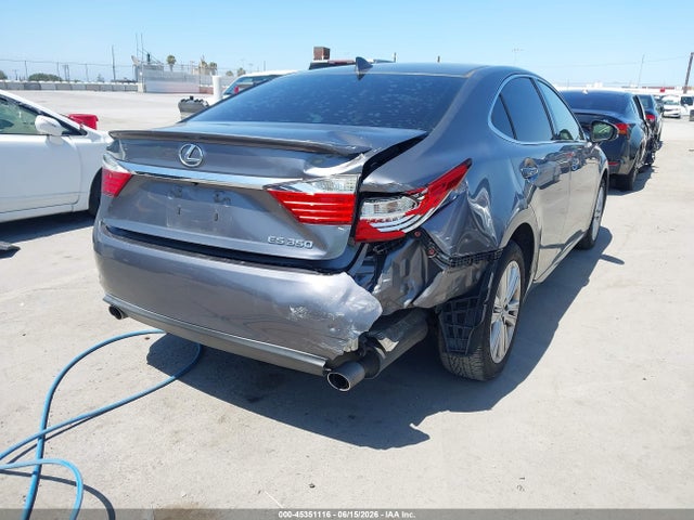45351116 :رقم المزاد ، JTHBK1GGXF2208233 vin ، 2015 Lexus Es 350 مزاد بيع