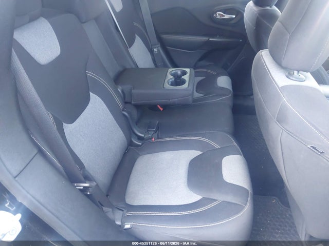 Продажа на аукционе авто 2014 Jeep Cherokee Latitude, vin: 1C4PJMCS0EW125407, номер лота: 45351126