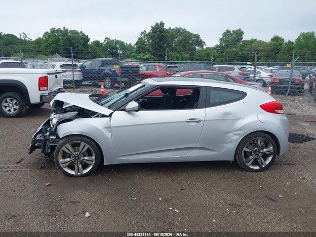 Hyundai Veloster Value Edition 2017 KMHTC6AD3HU317800 Image 14