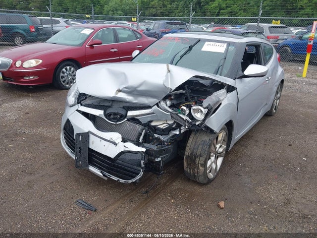 Hyundai Veloster Value Edition 2017 KMHTC6AD3HU317800 Image 2