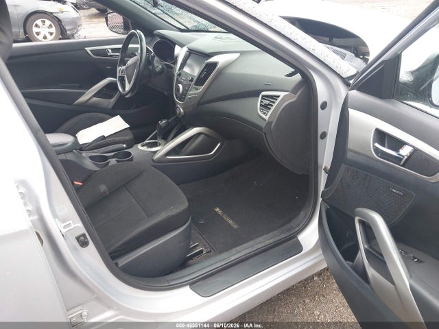 Hyundai Veloster Value Edition 2017 KMHTC6AD3HU317800 Image 5