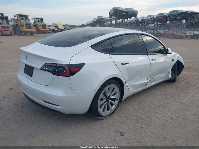 Tesla Model 3 Rear-wheel Drive 2023 5YJ3E1EA3PF472971 Image 4