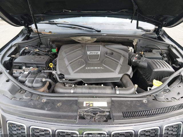 2016 Jeep Grand Cherokee Overland მანქანა იყიდება აუქციონზე, vin: 1C4RJFCM1GC300497, აუქციონის ნომერი: 45351253