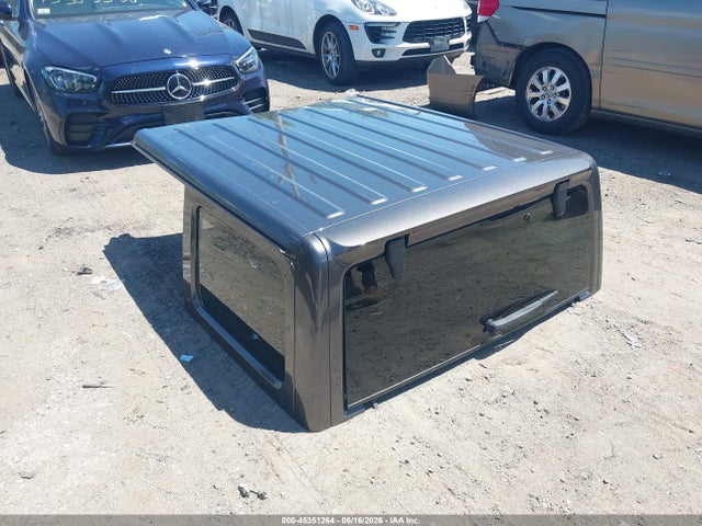 1C4HJXEG5MW703160 Jeep Wrangler Unlimited Sahara 4x4