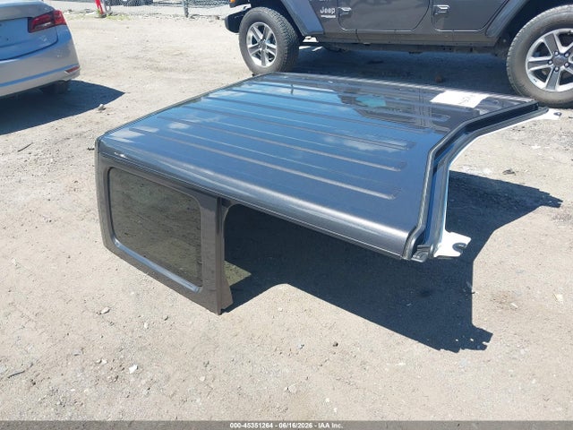 1C4HJXEG5MW703160 Jeep Wrangler Unlimited Sahara 4x4