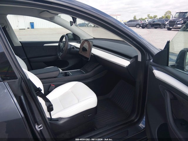 45351292 :رقم المزاد ، 7SAYGDEE2PF617330 vin ، 2023 Tesla Model Y Awd/long Range Dual Motor All-wheel Drive مزاد بيع