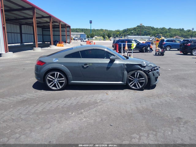 2016 Audi Tt 2.0t მანქანა იყიდება აუქციონზე, vin: TRUC5AFV9G1019275, აუქციონის ნომერი: 45351327