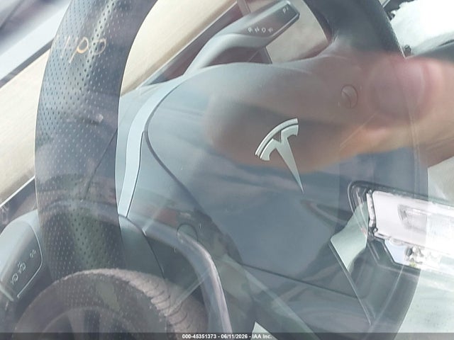 45351373 :رقم المزاد ، 5YJ3E1EB8KF511538 vin ، 2019 Tesla Model 3 Long Range/performance مزاد بيع