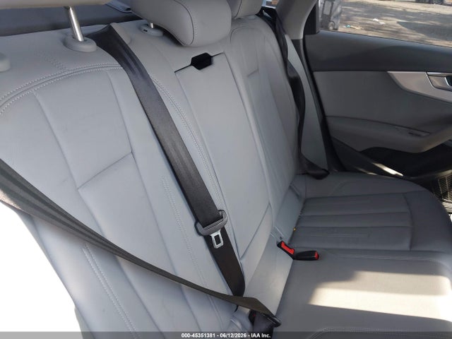 Aukcja sprzedaży 2018 Audi A4 2.0t Premium/2.0t Tech Premium, vin: WAUENAF41JA205469, numer aukcji: 45351381