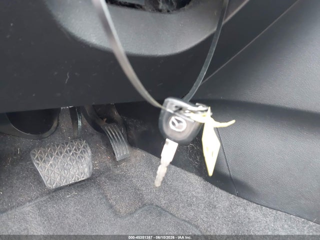 45351387 :رقم المزاد ، JM1BL1UG4B1390479 vin ، 2011 Mazda Mazda3 I Sport مزاد بيع