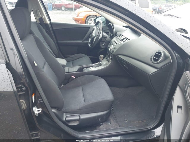 45351387 :رقم المزاد ، JM1BL1UG4B1390479 vin ، 2011 Mazda Mazda3 I Sport مزاد بيع
