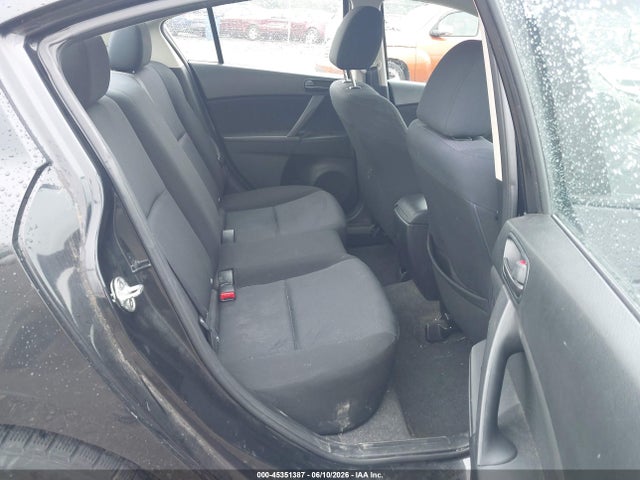 45351387 :رقم المزاد ، JM1BL1UG4B1390479 vin ، 2011 Mazda Mazda3 I Sport مزاد بيع