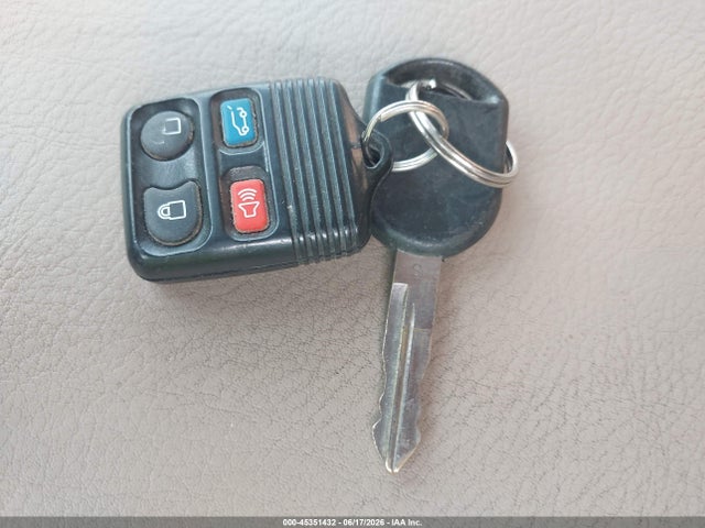 Продажа на аукционе авто 2004 Ford Expedition Nbx/xlt, vin: 1FMPU16L64LB29743, номер лота: 45351432