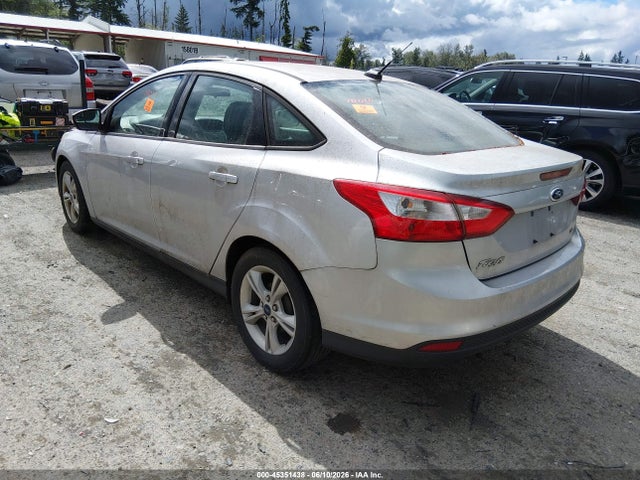 Ford FOCUS SE 2014 1FADP3F26EL443157 Image 3