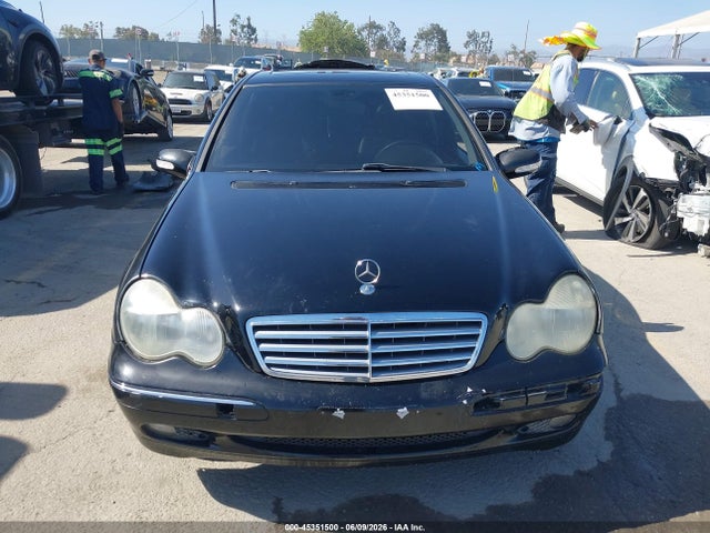 2002 Mercedes-benz C 240 მანქანა იყიდება აუქციონზე, vin: WDBRF61J12F175985, აუქციონის ნომერი: 45351500