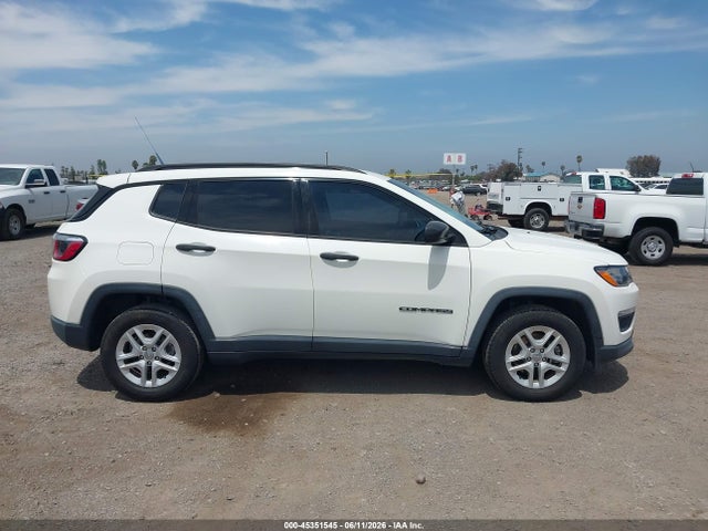 3C4NJCAB2JT374392 Jeep Compass Sport Fwd