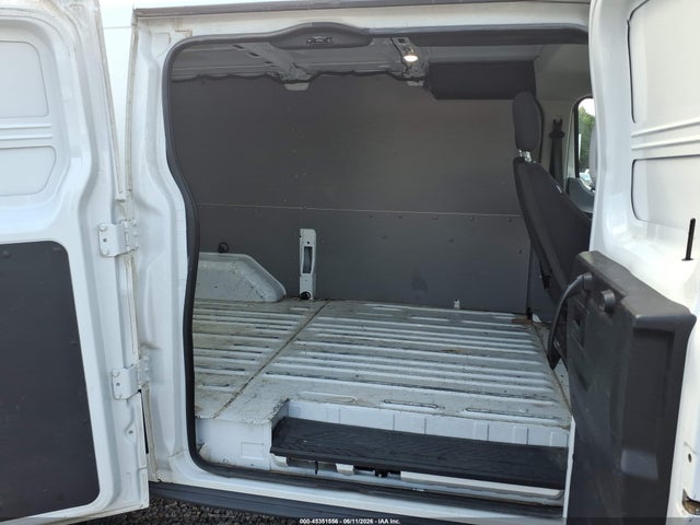 Ford Transit-150 2018 1FTYE1ZM3JKB42431 Image 8