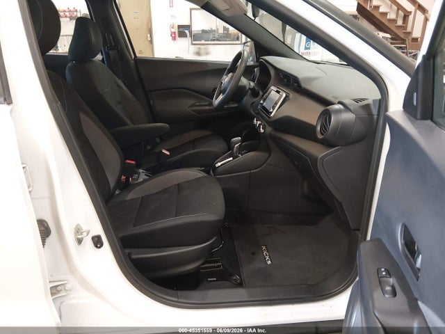 3N1CP5BV8LL529592 Nissan Kicks S Xtronic Cvt