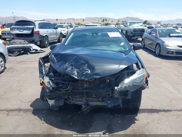 Toyota COROLLA LE 2018 2T1BURHE1JC985062 Image 12