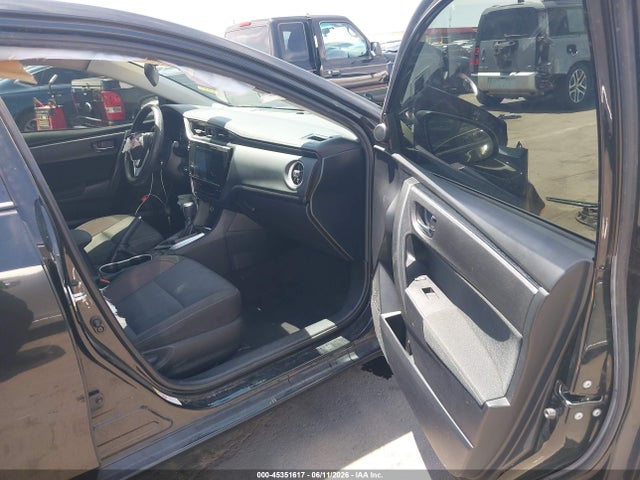 Toyota COROLLA LE 2018 2T1BURHE1JC985062 Image 5