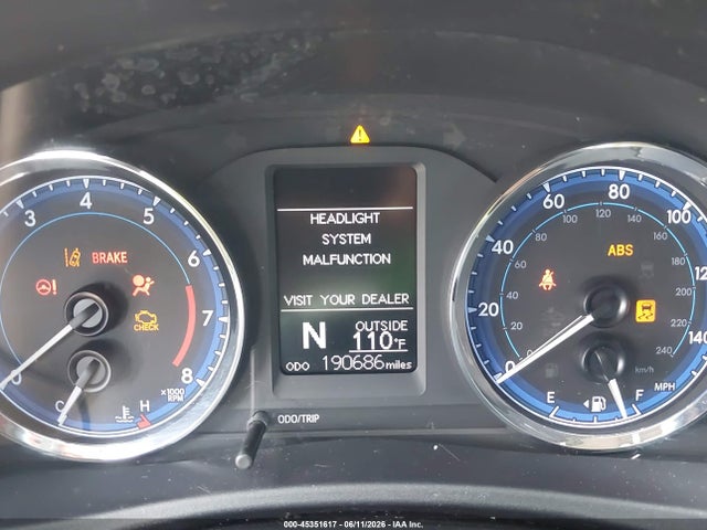 Toyota COROLLA LE 2018 2T1BURHE1JC985062 Image 7