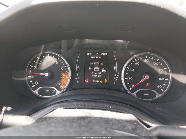 2016 Jeep Renegade Latitude მანქანა იყიდება აუქციონზე, vin: ZACCJBBT5GPD08699, აუქციონის ნომერი: 45351628