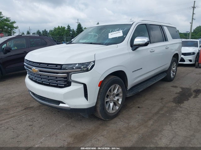 45351656 :رقم المزاد ، 1GNSCFKD5NR190326 vin ، 2022 Chevrolet Suburban 2wd Premier مزاد بيع