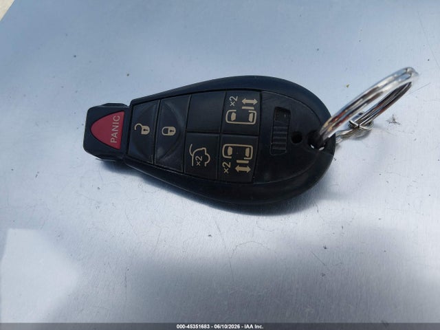 45351683 :رقم المزاد ، 2C4RC1BG4ER397580 vin ، 2014 Chrysler Town & Country Touring مزاد بيع