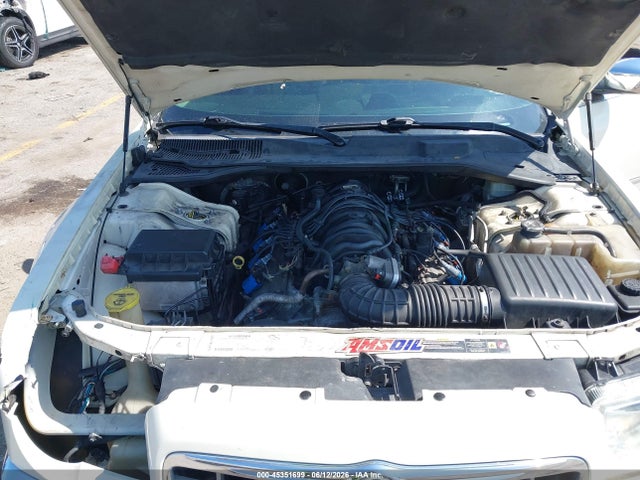 45351699 :رقم المزاد ، 2C3AA63H55H502080 vin ، 2005 Chrysler 300c مزاد بيع