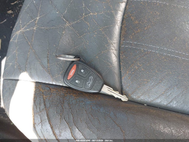 45351699 :رقم المزاد ، 2C3AA63H55H502080 vin ، 2005 Chrysler 300c مزاد بيع