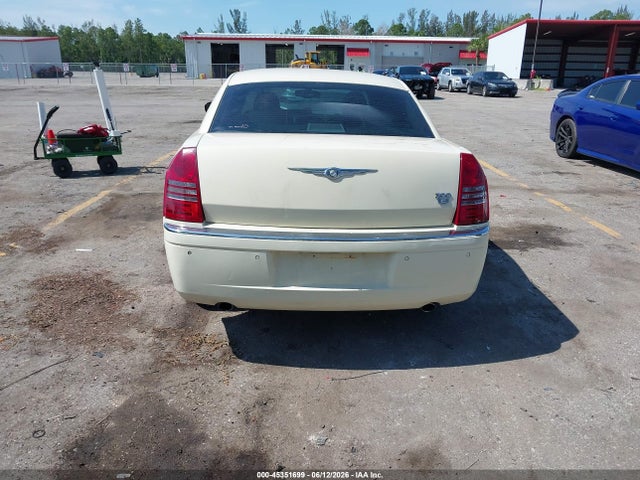 45351699 :رقم المزاد ، 2C3AA63H55H502080 vin ، 2005 Chrysler 300c مزاد بيع